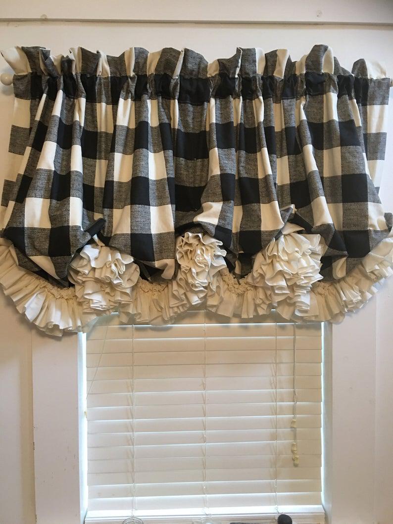 Home & Living :: Home Decor :: Black and Cream Buffalo Check Balloon ...