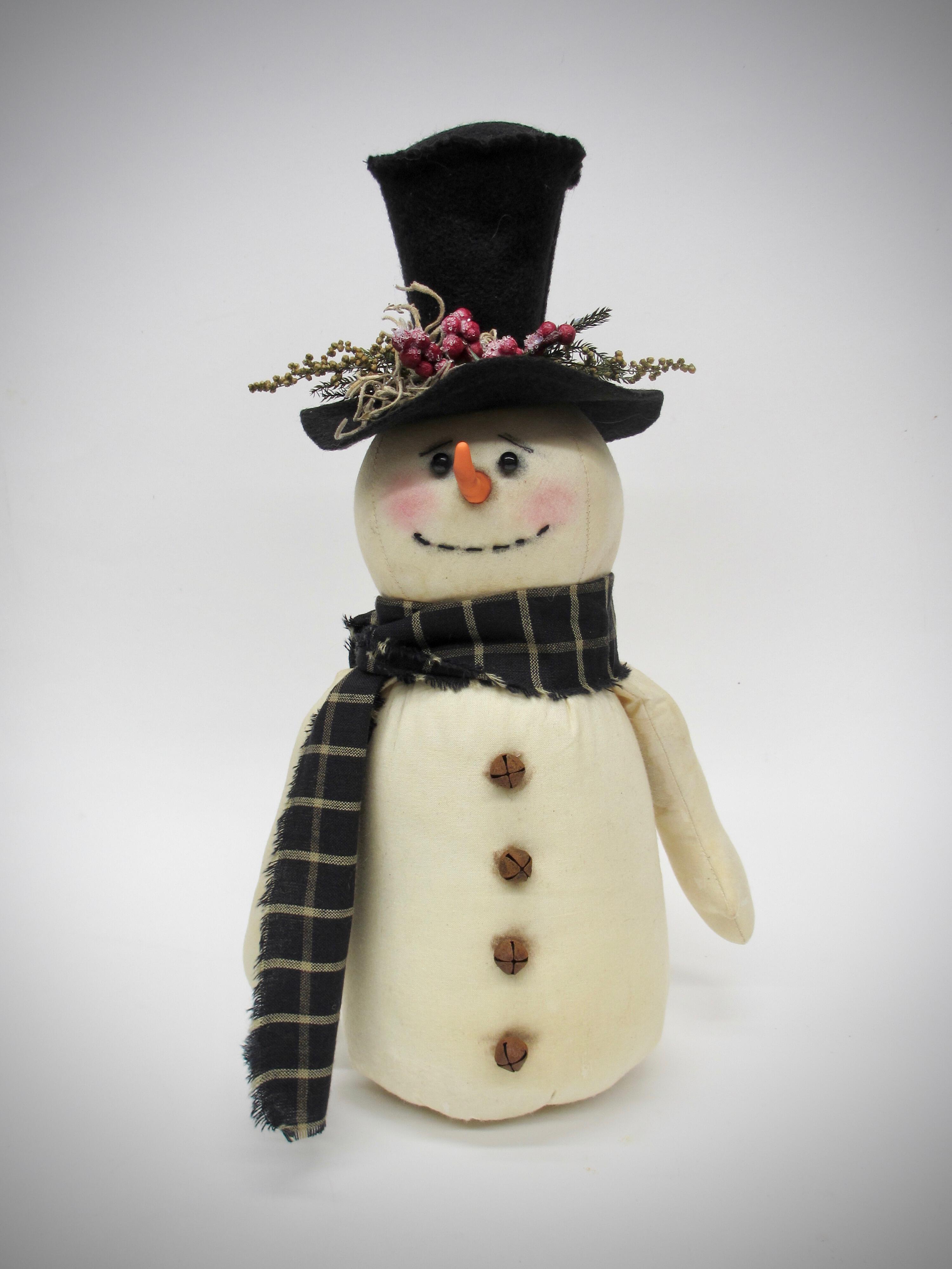 Holiday & Seasonal :: Christmas :: Primitive Snowman Doll | Winter