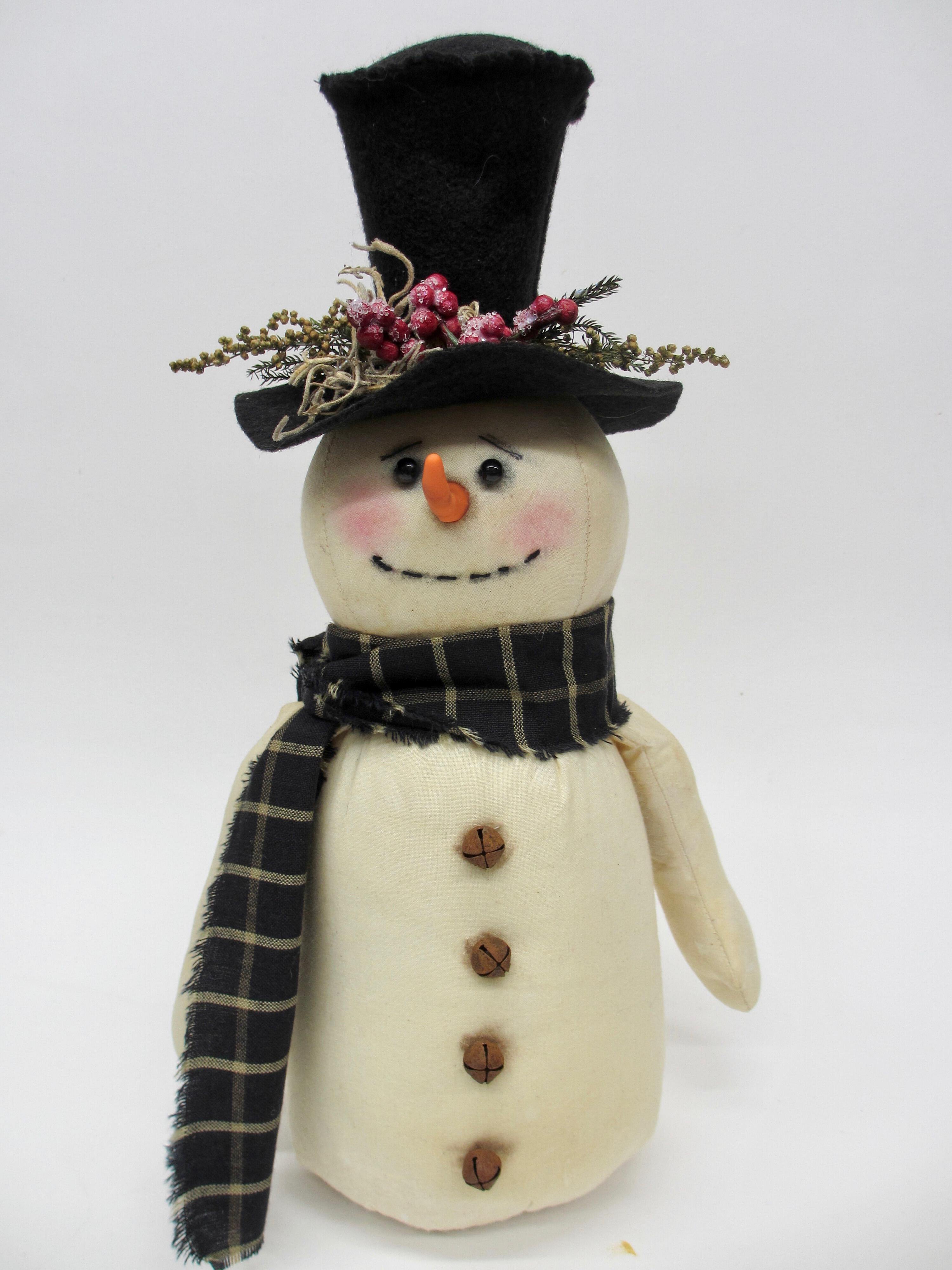 Holiday &amp; Seasonal :: Christmas :: Primitive Snowman Doll | Winter