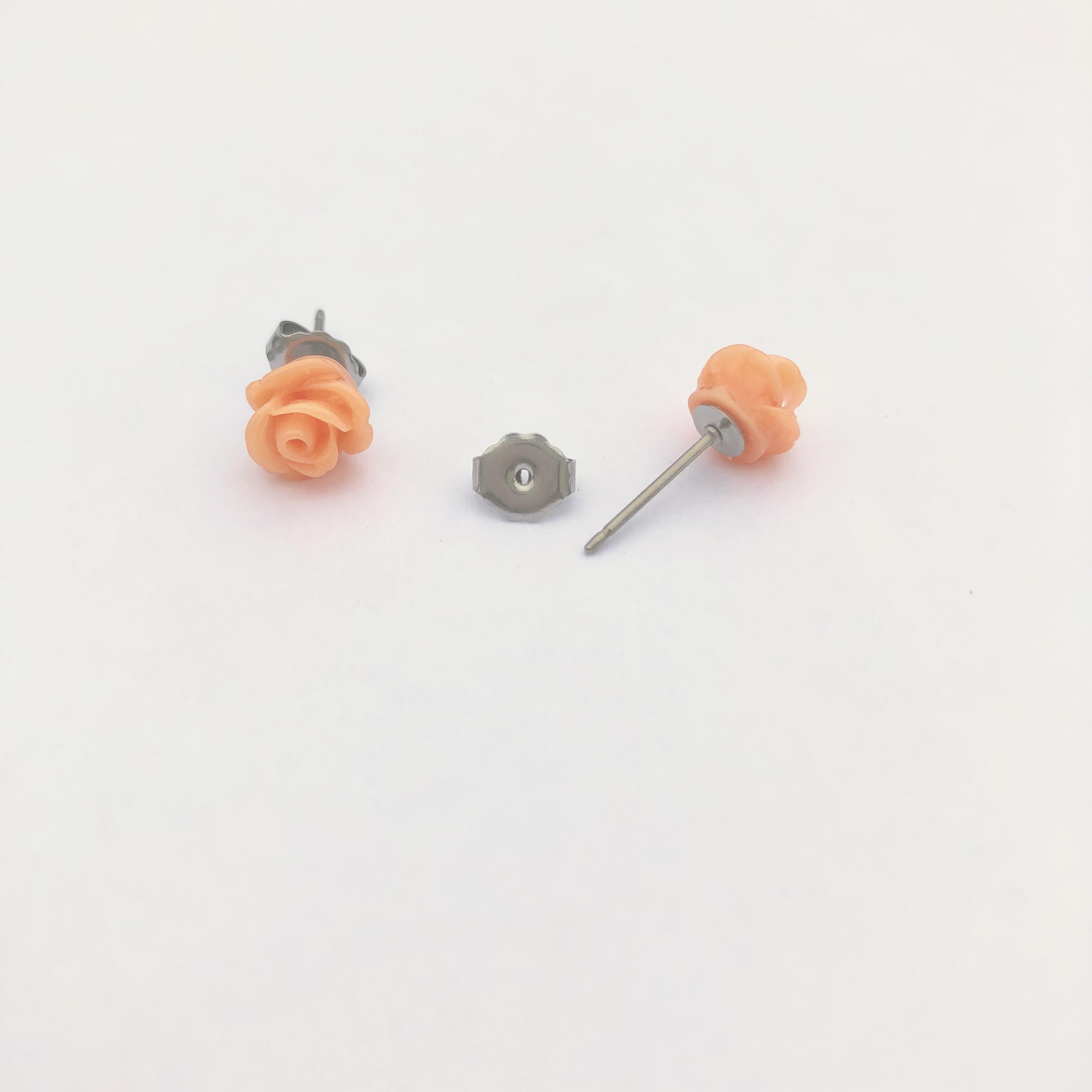 Dried Flower Earrings, Real Flower Studs, Hypoallergenic Earrings for Sensitive  Ears, Plastic Post Earrings, Resin Jewelry 