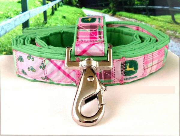 Dallas Cowboys dog collar handmade adjustable buckle collar 5/8" wide  pink