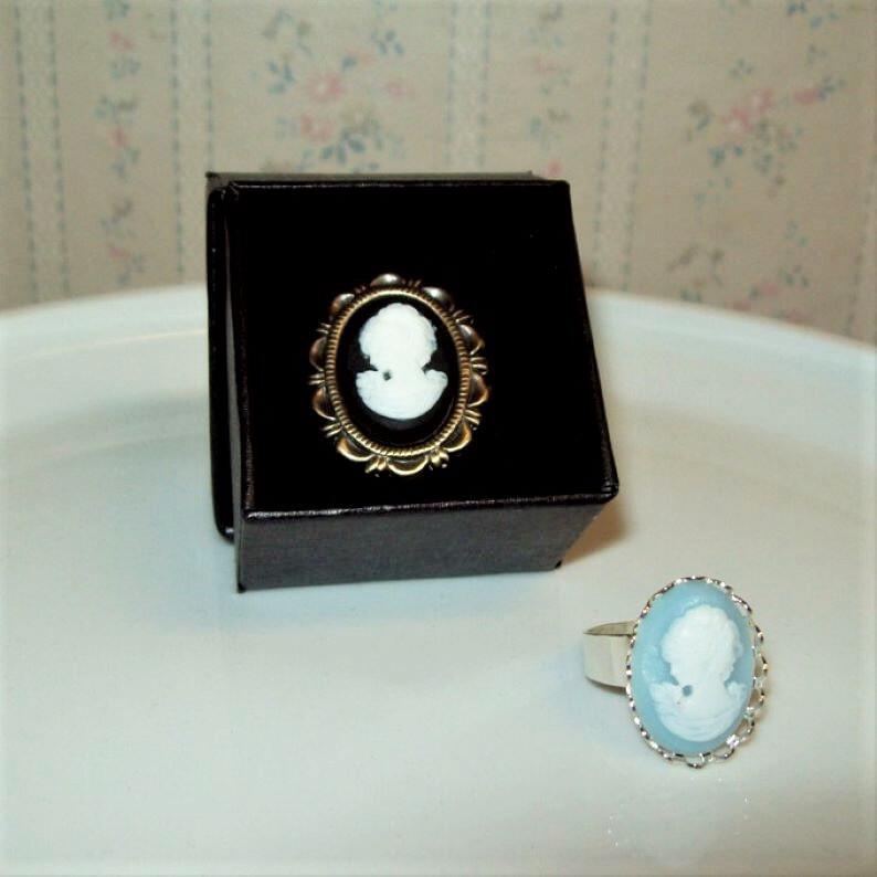 Victorian Lady Cameo Adjustable Ring