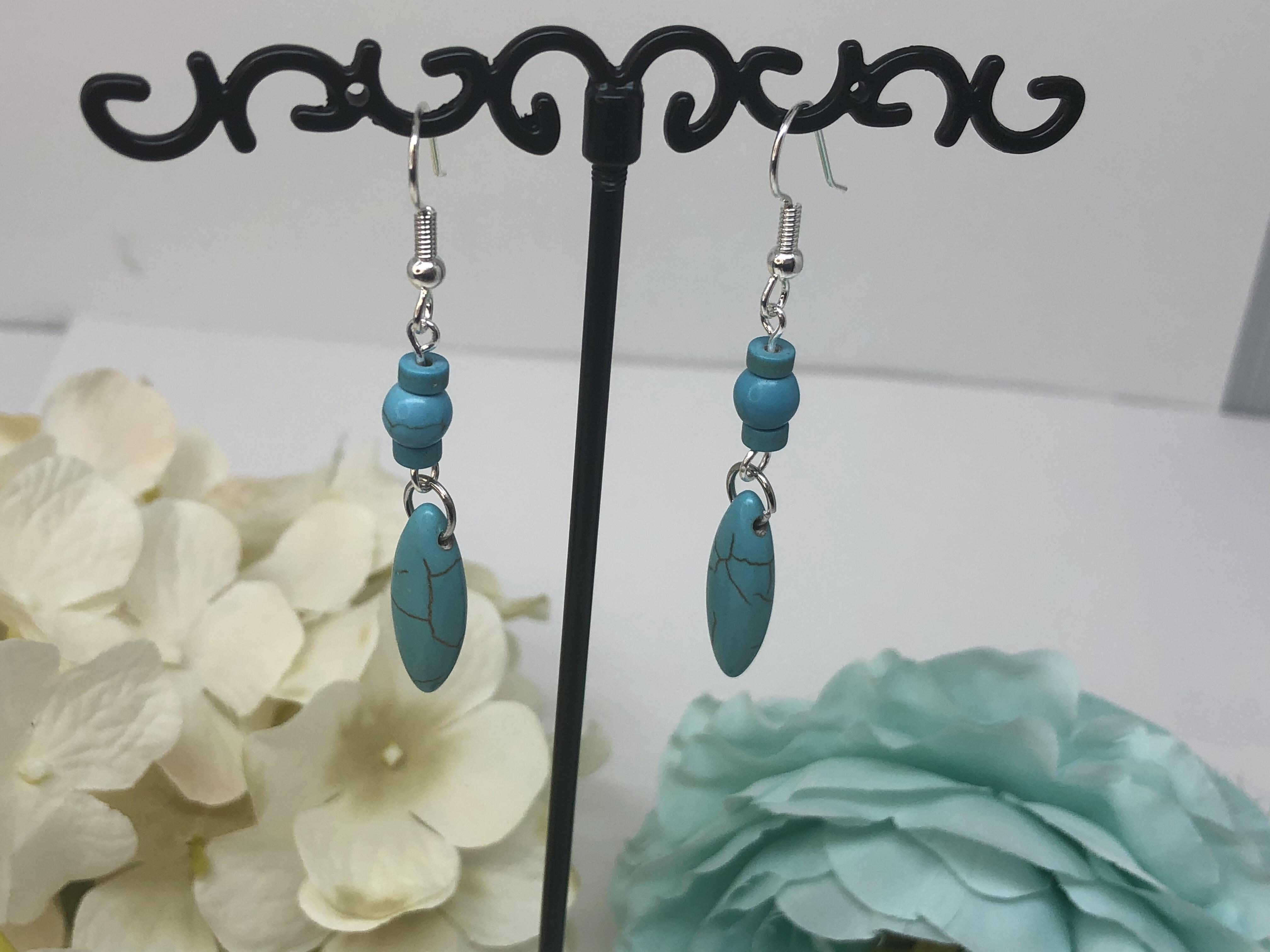 Handmade Turquoise Stone Oval Points Dangle Earrings