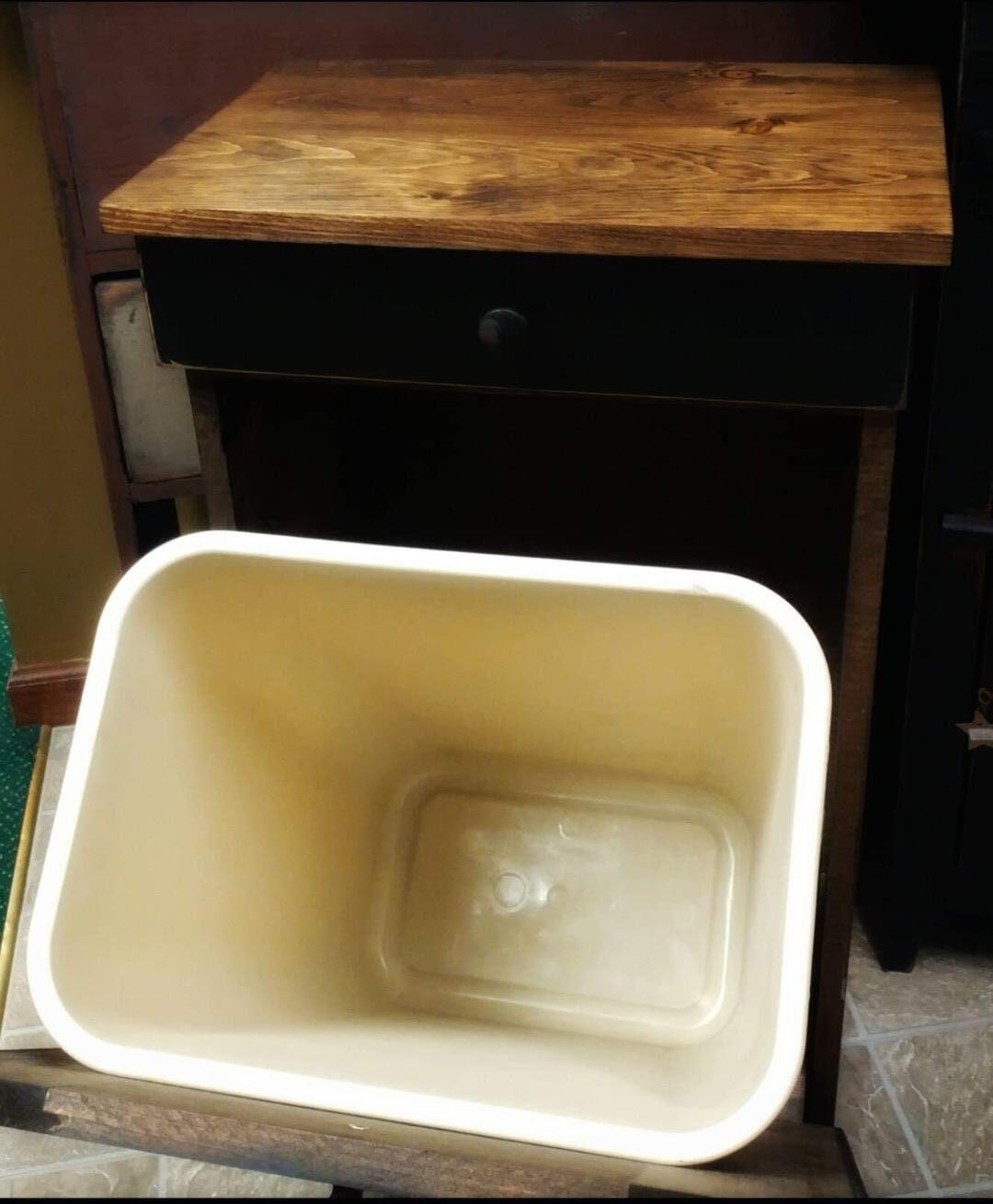 Country Kitchen Trash Can, Wood Trash Bin, 13 Gallon Trash Bin