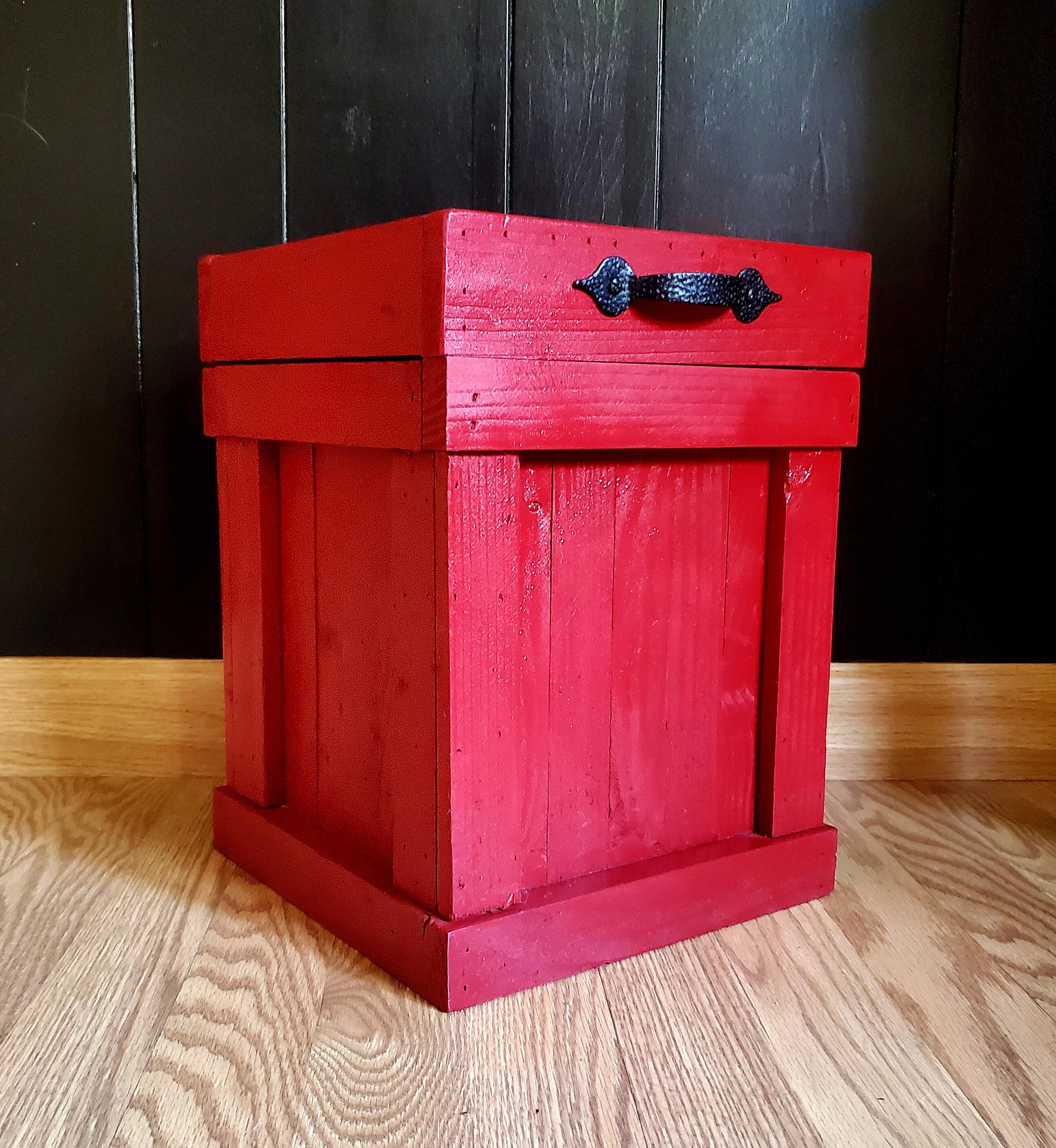 Home & Living :: Home Decor :: Bathroom :: 4 Gallon Red Trash Can
