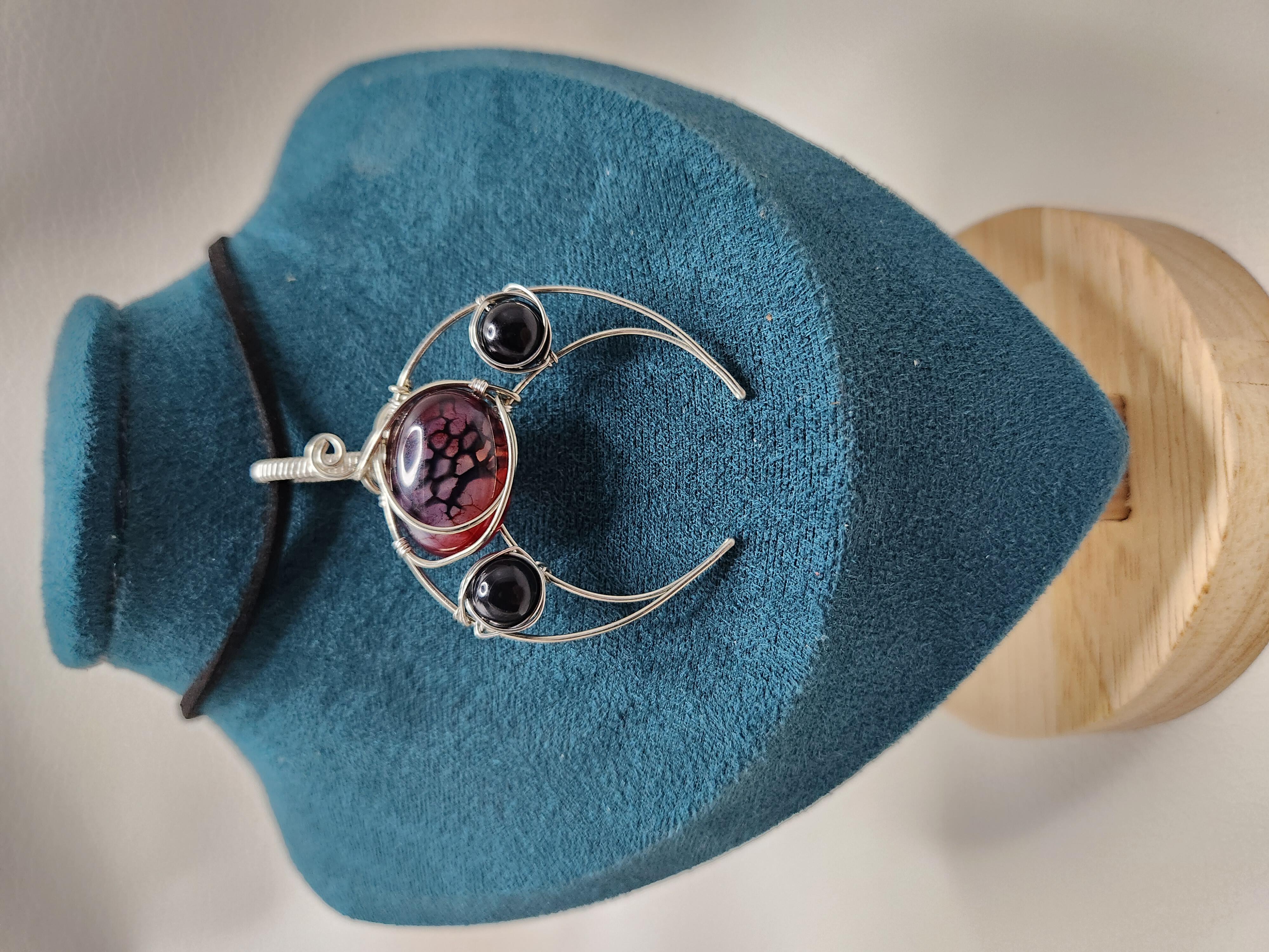 Jewelry Necklaces Wire Crescent Moon Pendant