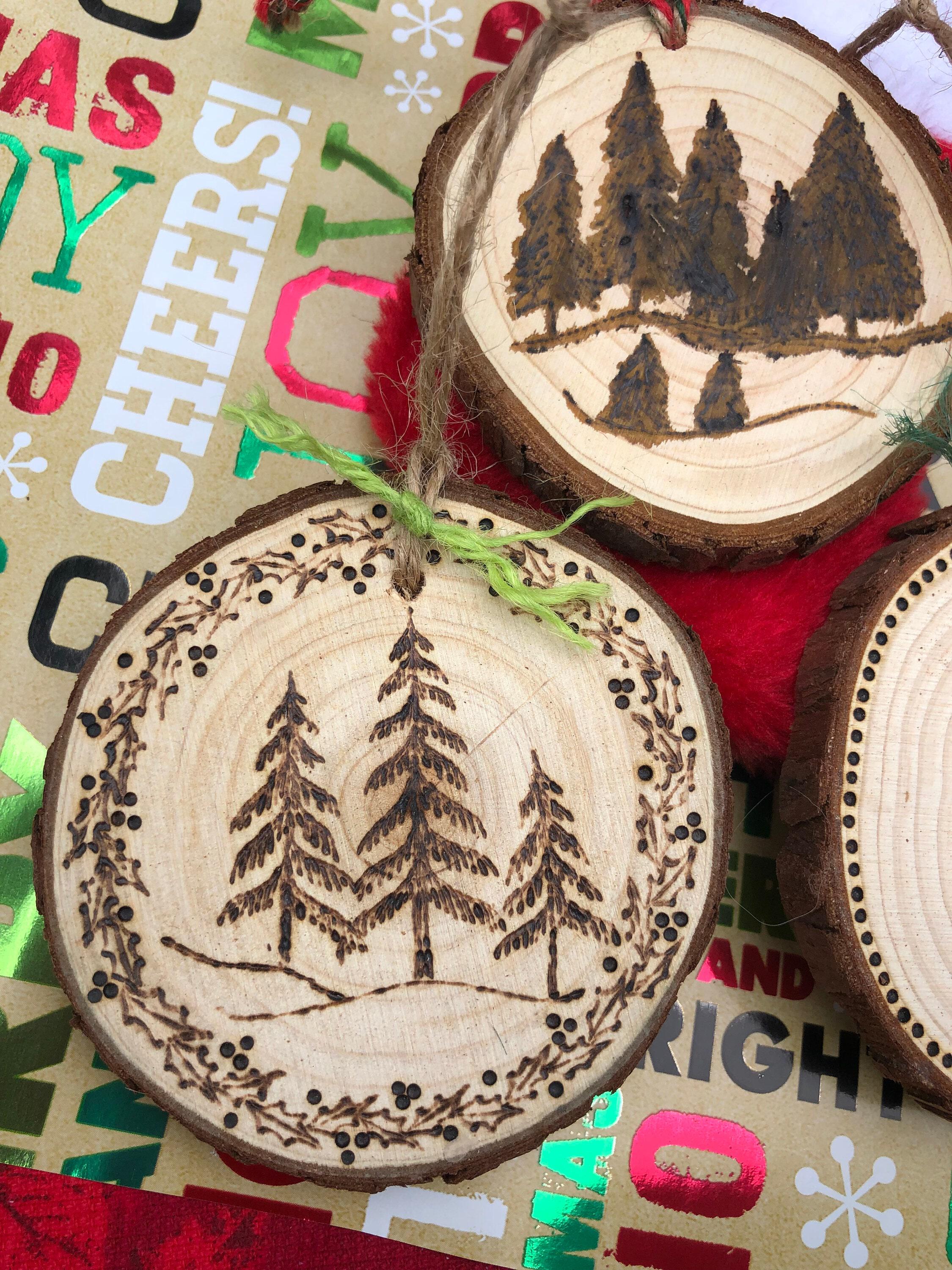 Rustic Wood Slice Ornaments, Set of 3, Wood Burned Ornament, Christmas  Ornament, Gift Toppers