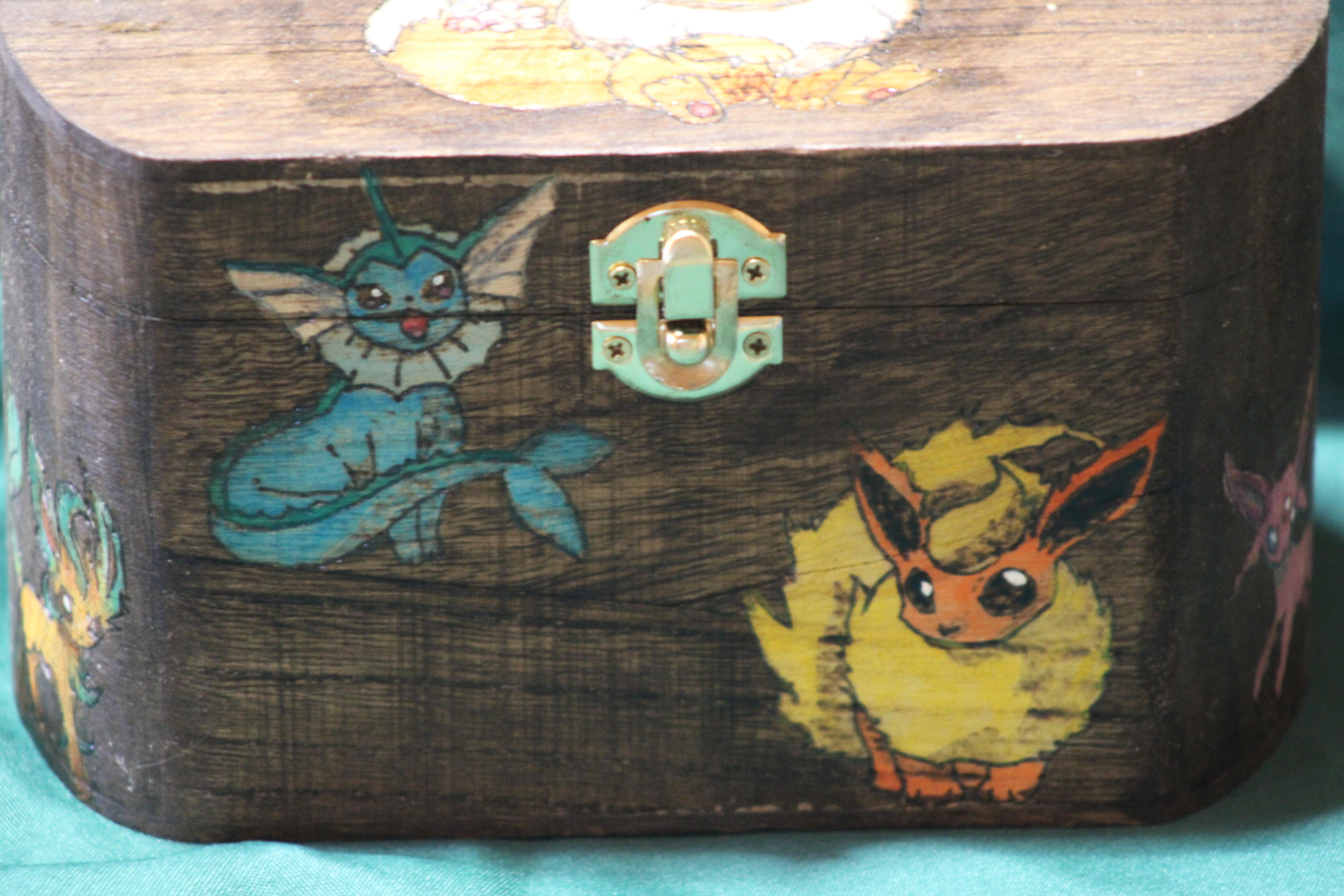 Jewelry :: Jewelry Accessories :: Jewelry Storage :: Jewelry Boxes :: Eevee  Evolutions - Medium Box