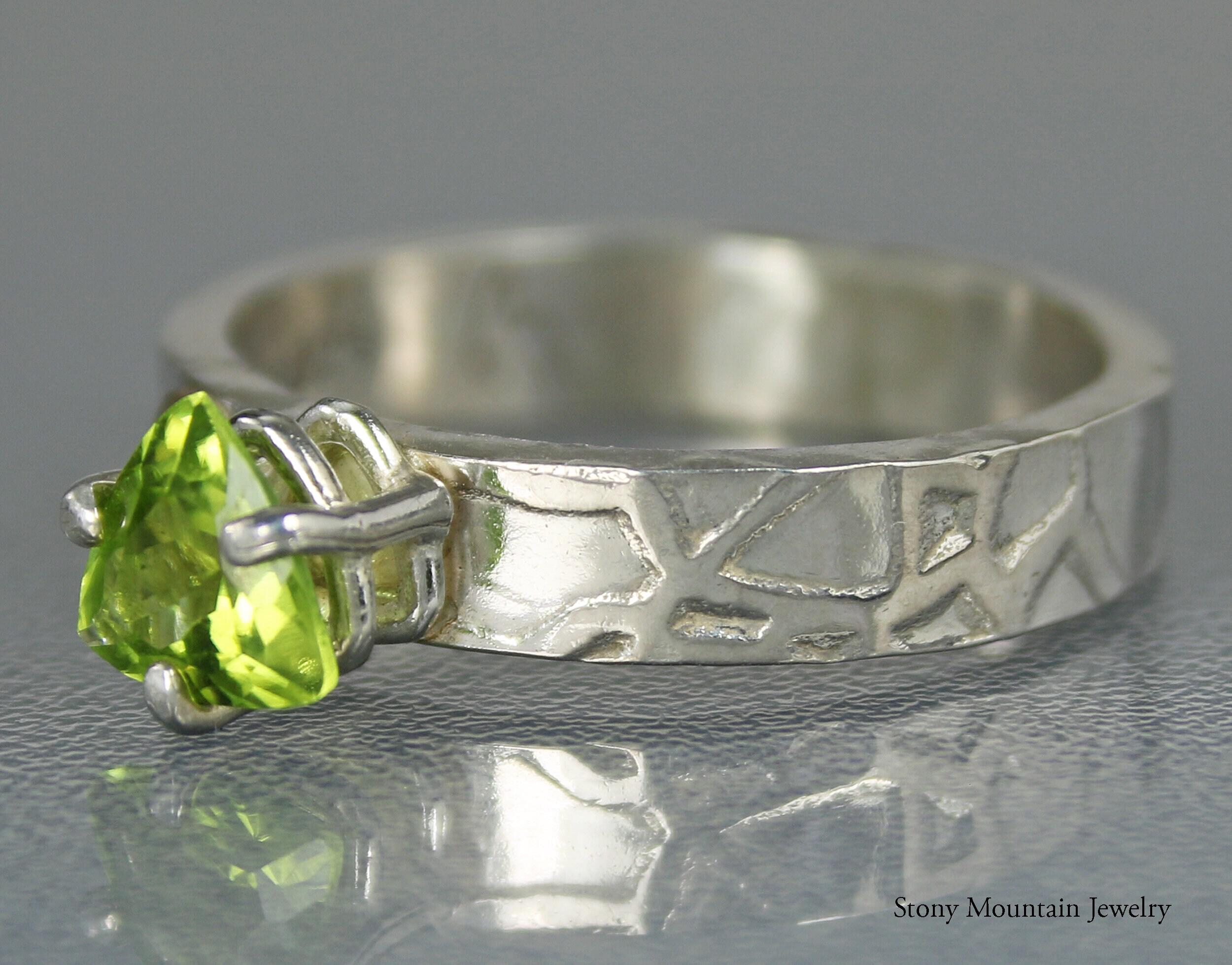 3.10 Carat Genuine Peridot and White Topaz .925 Sterling Silver Ring |  QR3487PWT-SSR | QuintessenceJewelry