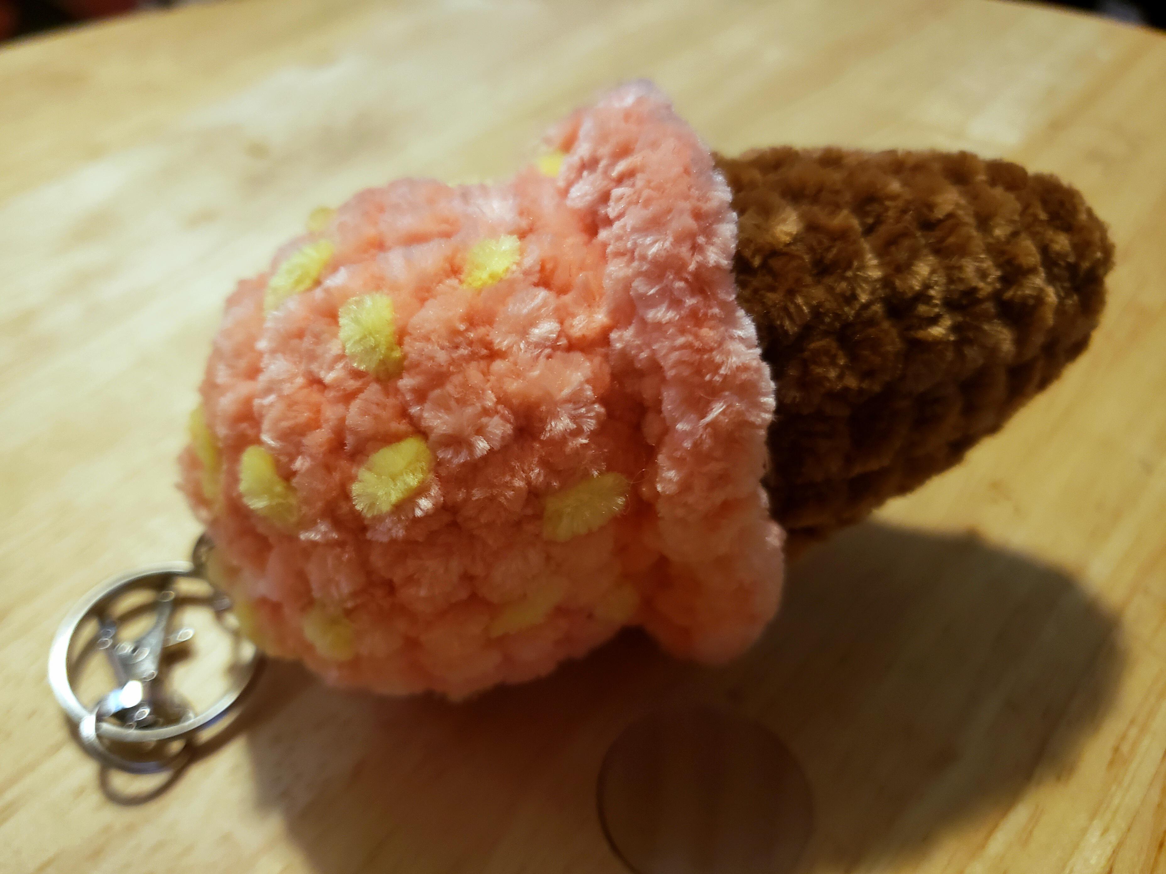 Clothing & Accessories Keychains & Lanyards Strawberry Banana Ice