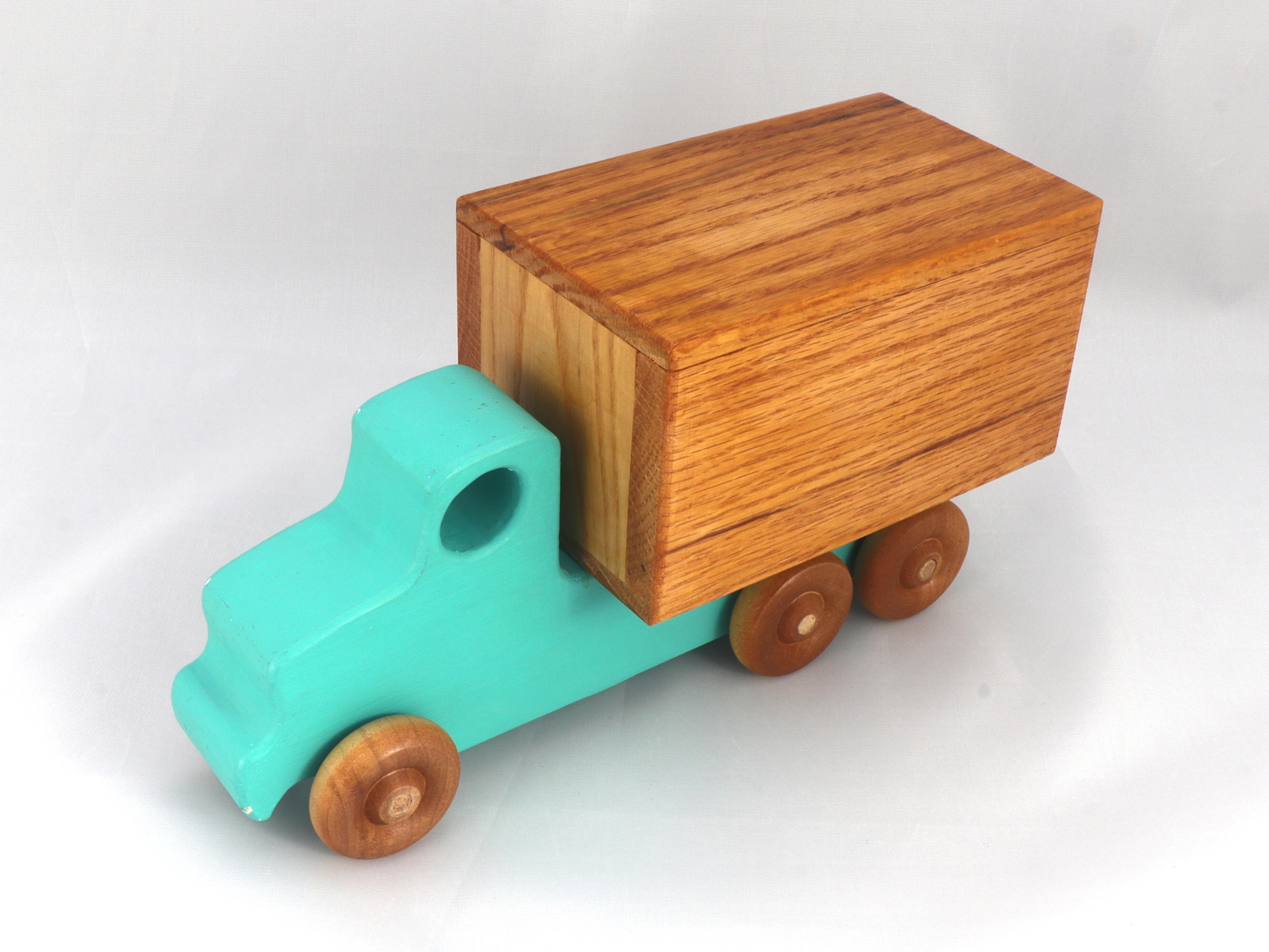 Toy moving van top