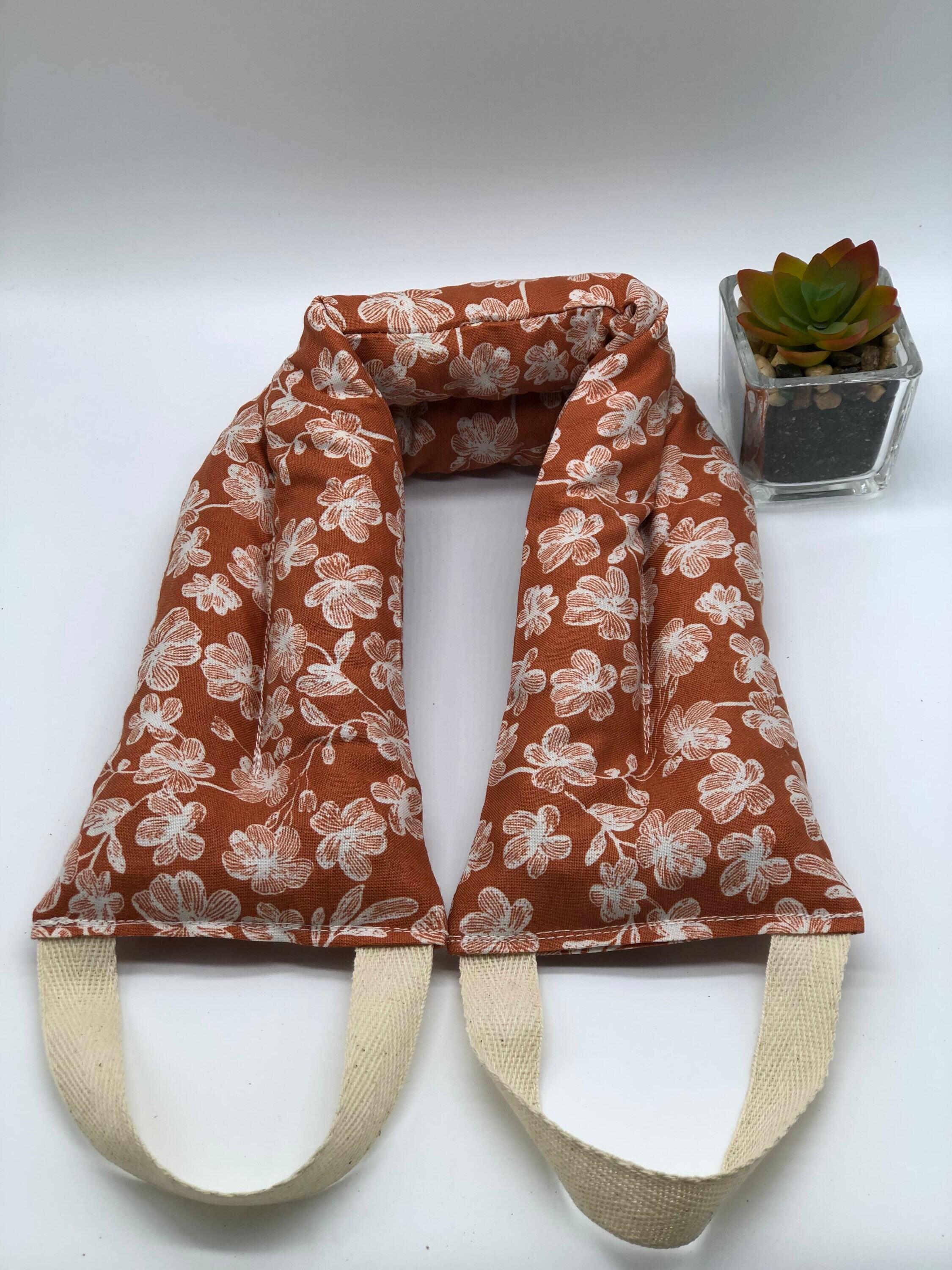 Products :: CHERRY PIT Neck Wrap with Handle Microwaveable