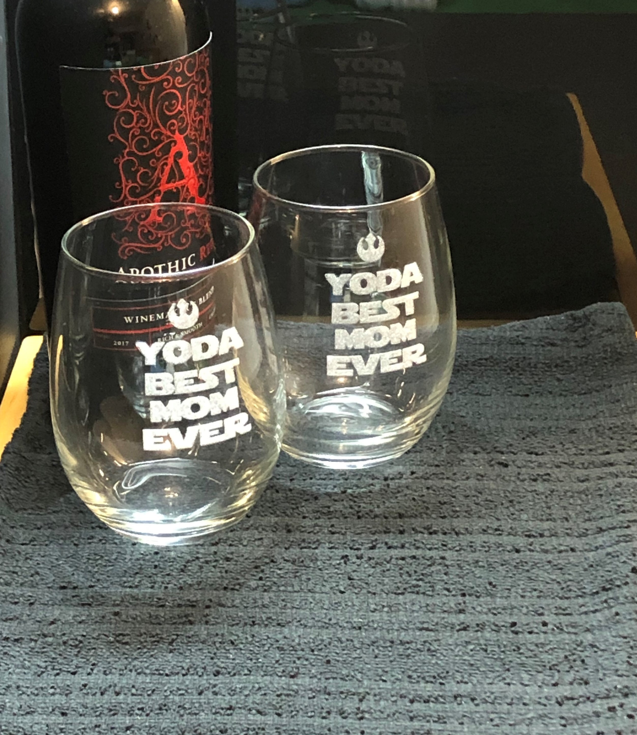 Star Wars Glasses, Yoda Best Mom Ever, Mothers Day Gift, Best Mother, Stemless Wine Glasses, White Wine Glasses