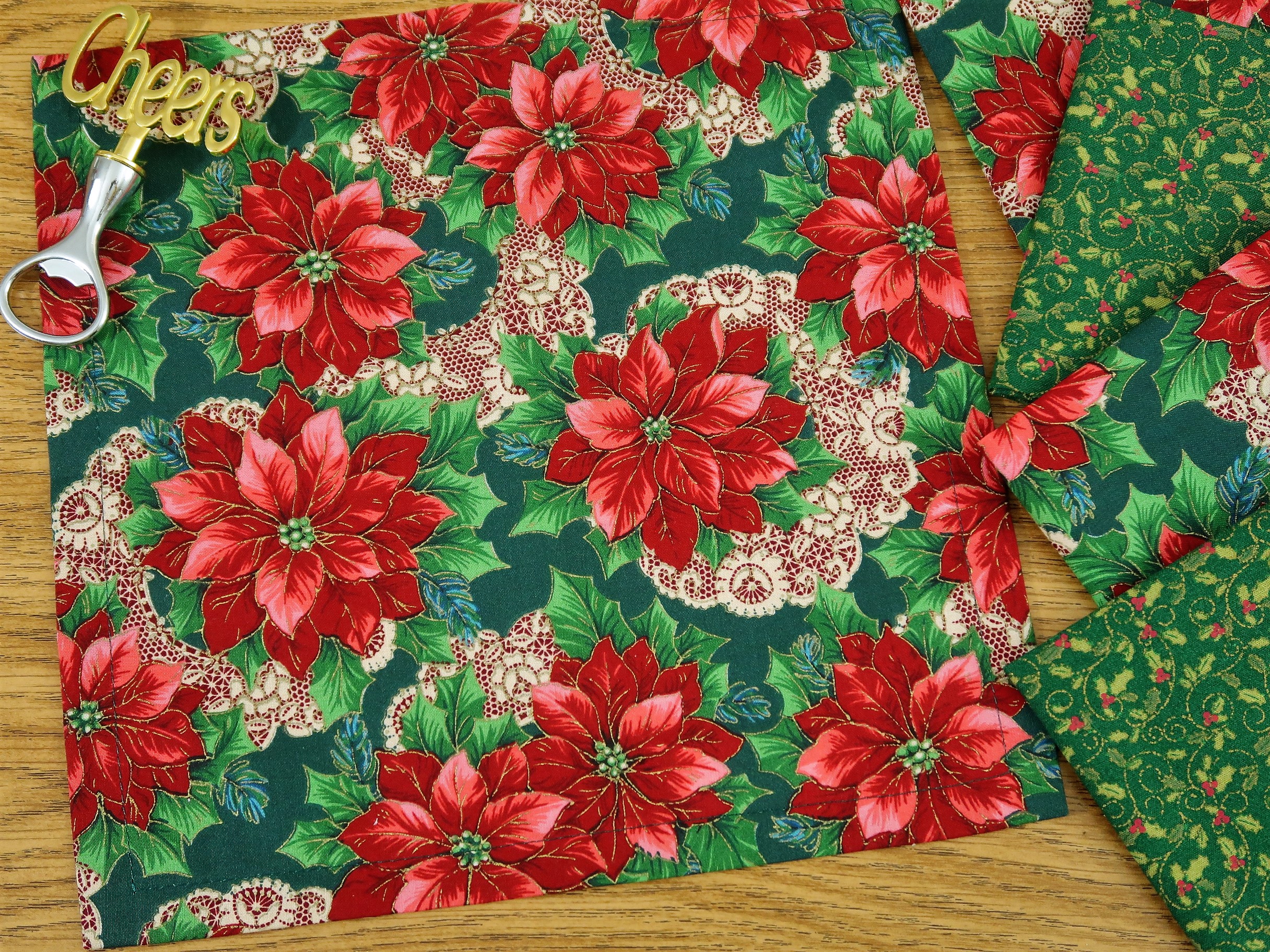 Christmas Cotton Fabric Cloth Dinner Napkins - Red Poinsettias, Holly &  Lace - Elegant Floral