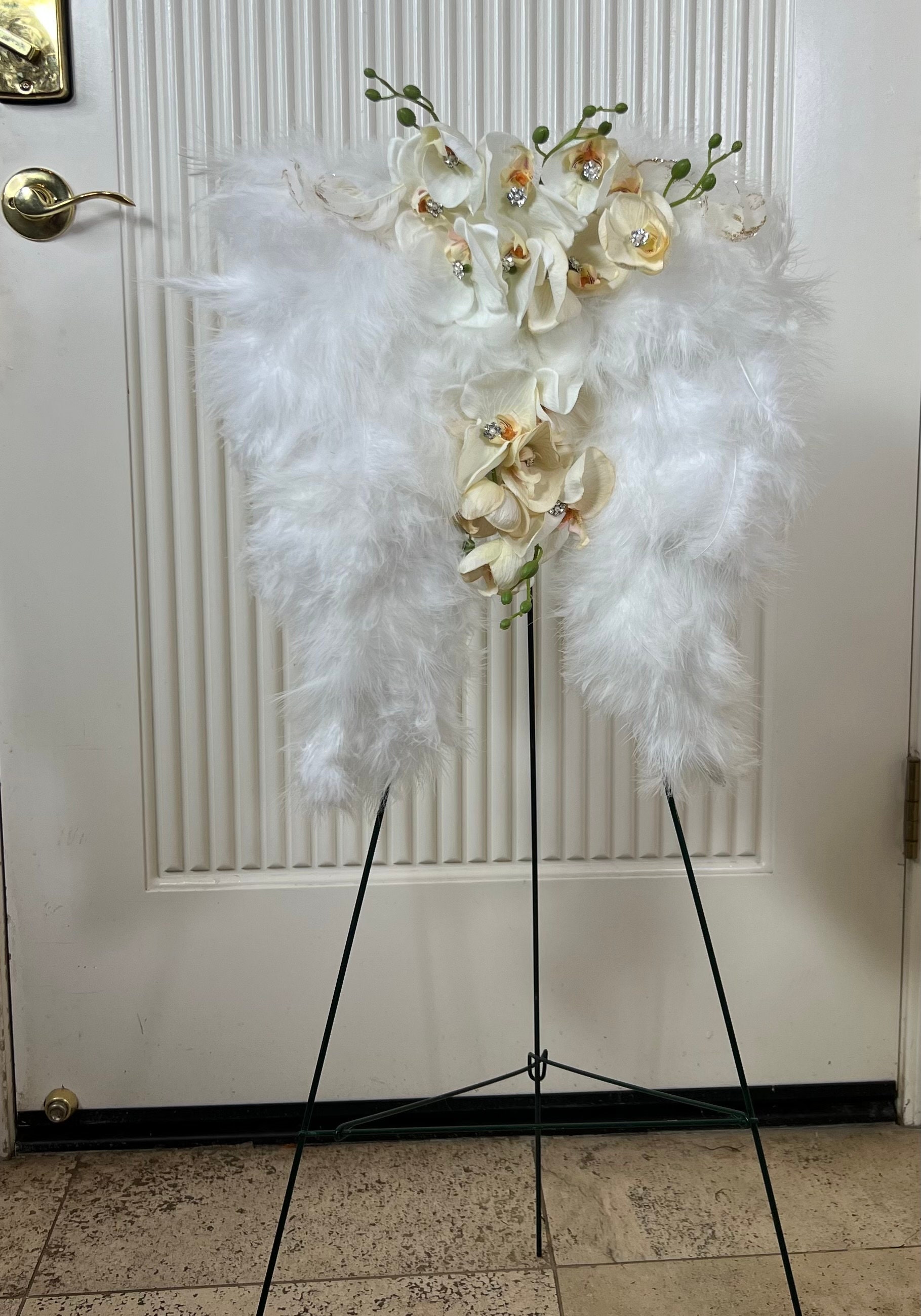 Angel Wing Wreath, Floral Funeral Arrangement, Angel Wall Decor, Cemetery Grave Site Decoration, Mothers Day Gift, Door cheapest Hanger,