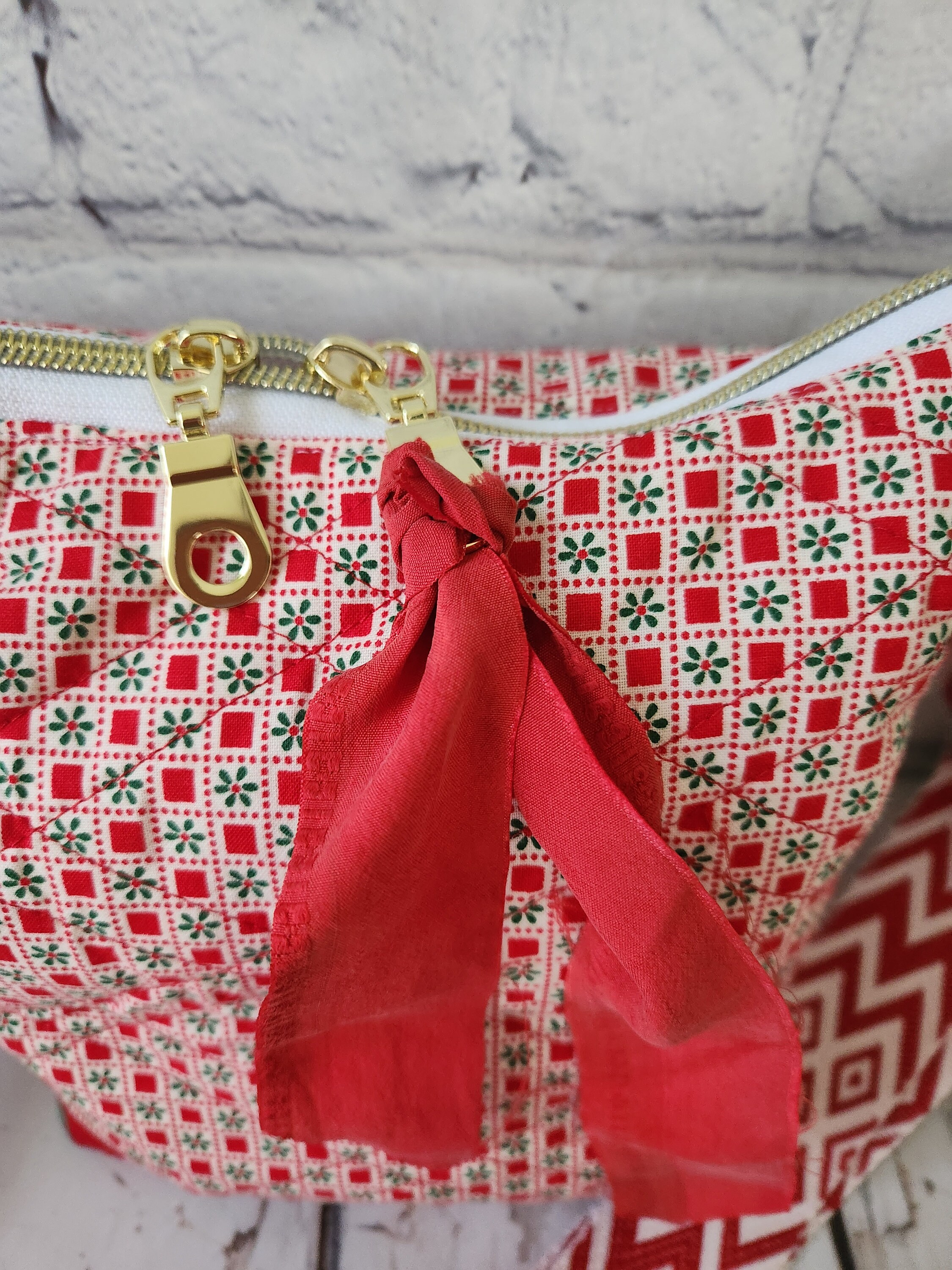 Products :: Vintage Fabric in Red