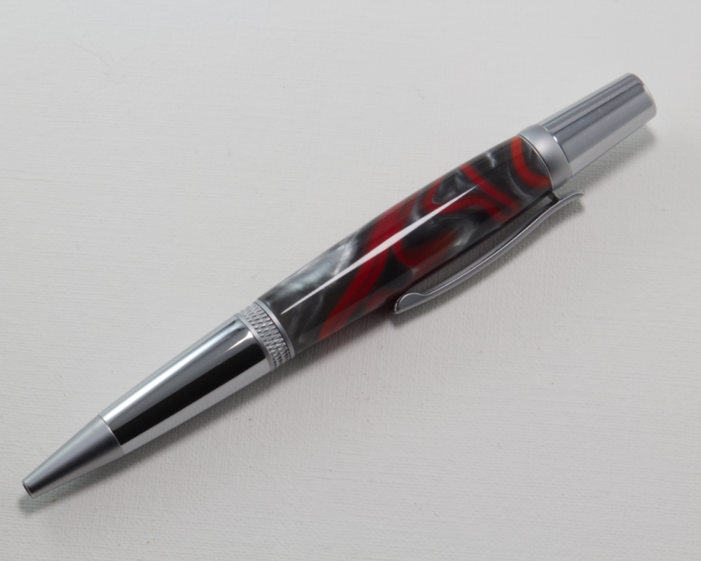 Chrome Sierra pen in Red and Black