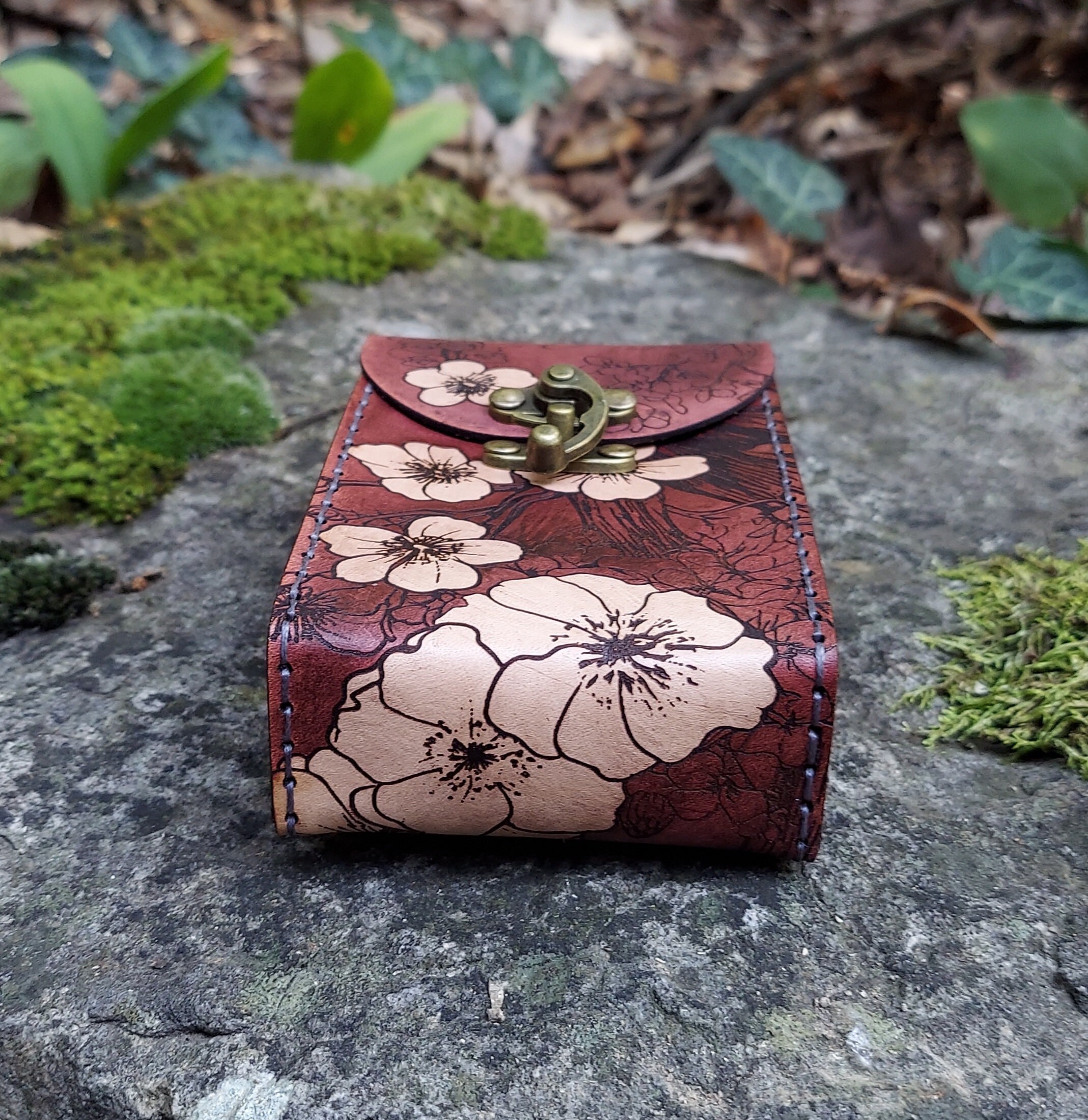 Products :: Premium Leather Tarot Card Case With Sakura Cherry