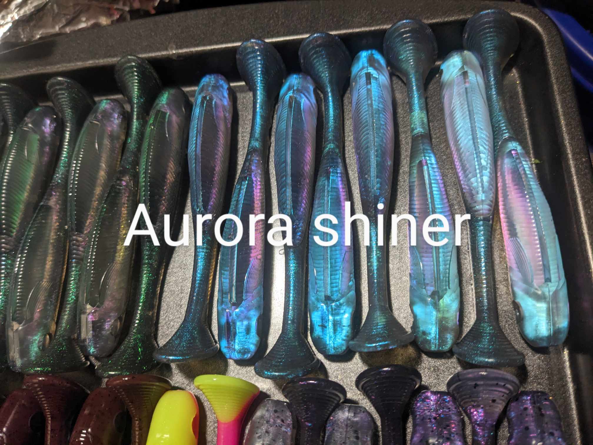 Aurora Shiner 4 inch Paddle Tail Swimbait 4pk
