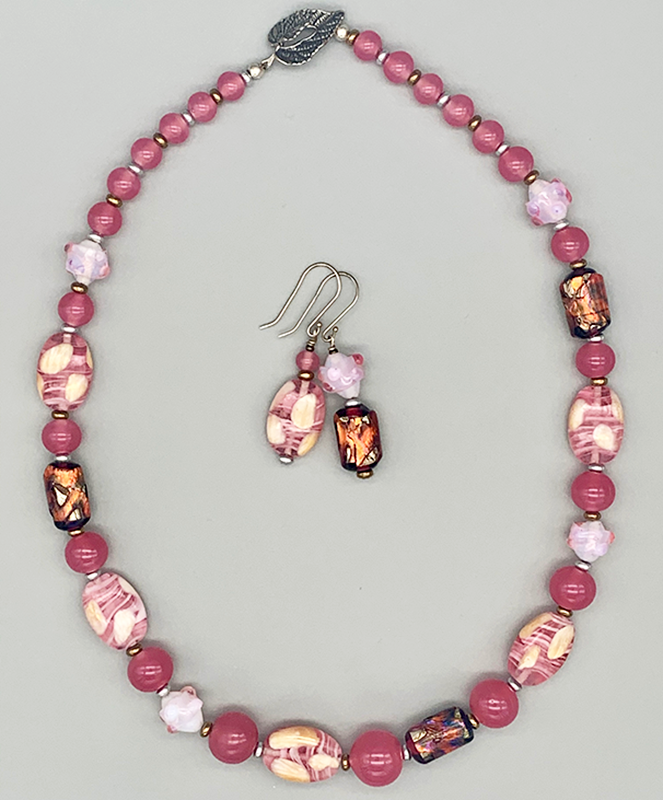 Necklace Set | 1950s/1960s Japanese vintage glass beads vivid rose pinks  and fuchsia