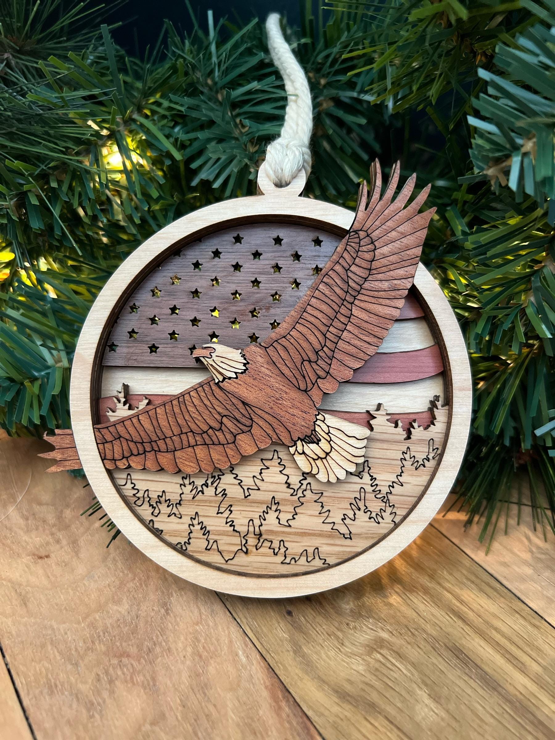 Eagle and American flag - Cedar Ornament Eagle and American flag - Cedar Ornament