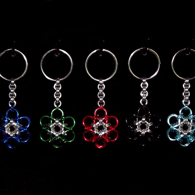 Chainmaille Flower Keychain, Japanese 12 in 1 Style