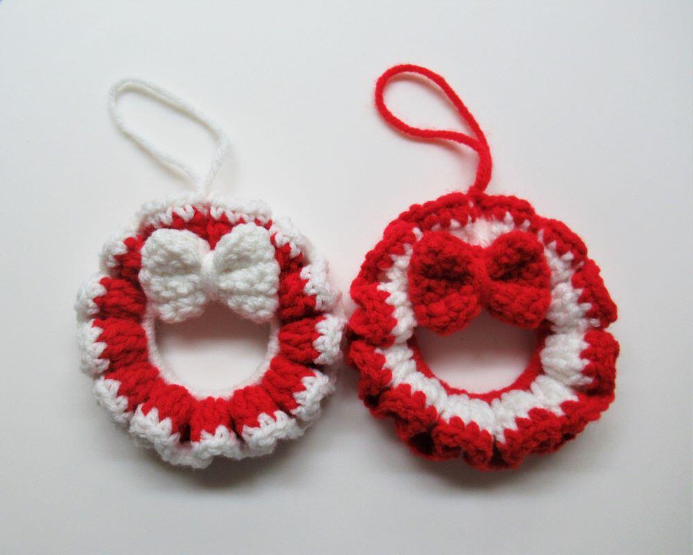 Christmas Wreath Ornament, Handmade Crochet