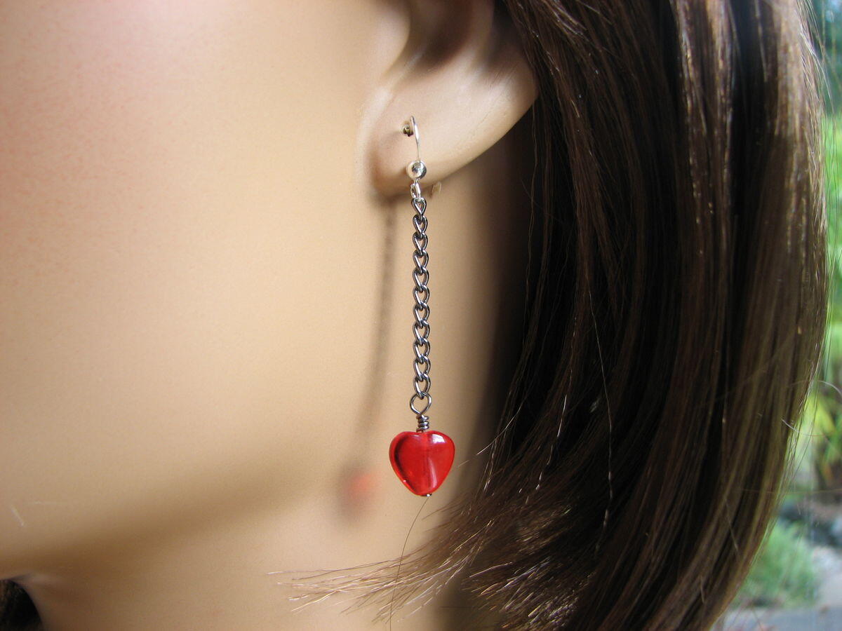 Earrings perfect to celebrate her Valentine's