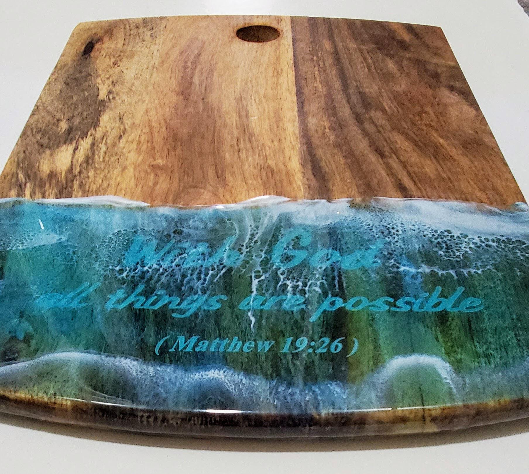 Resin Cutting Board Ocean Epoxy Charcuterie Board Personalized Engagement  Gift Couple Wedding Gift Box Set Wood Christmas Gift for Parent 