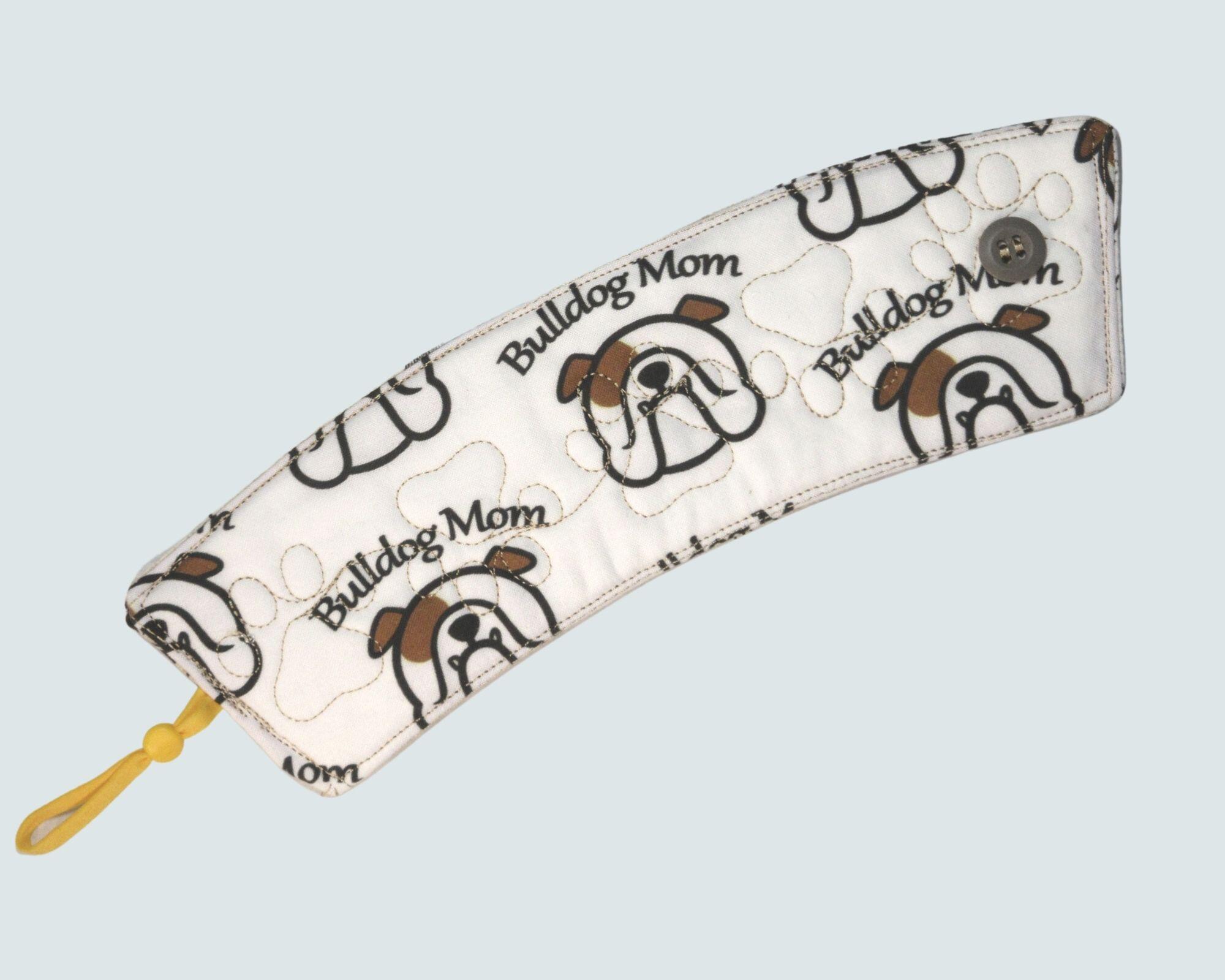 Bulldog Mom beverage sleeve adjustable and quilted with paw prints