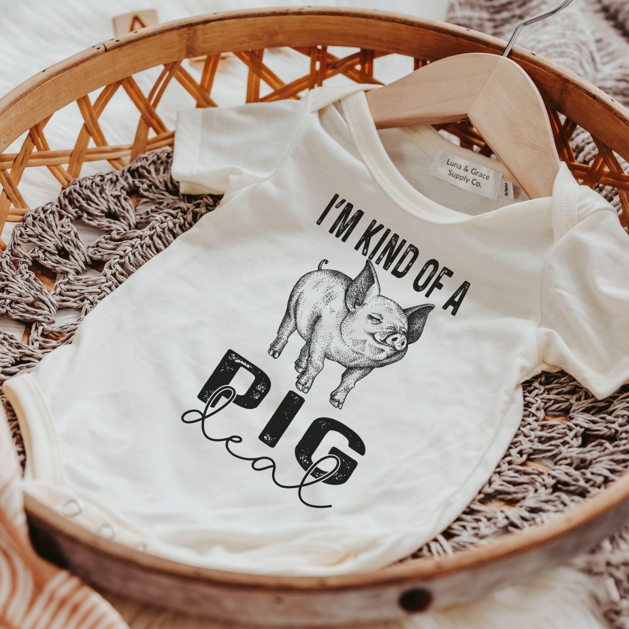 I'm kind of a pig deal outfit for baby