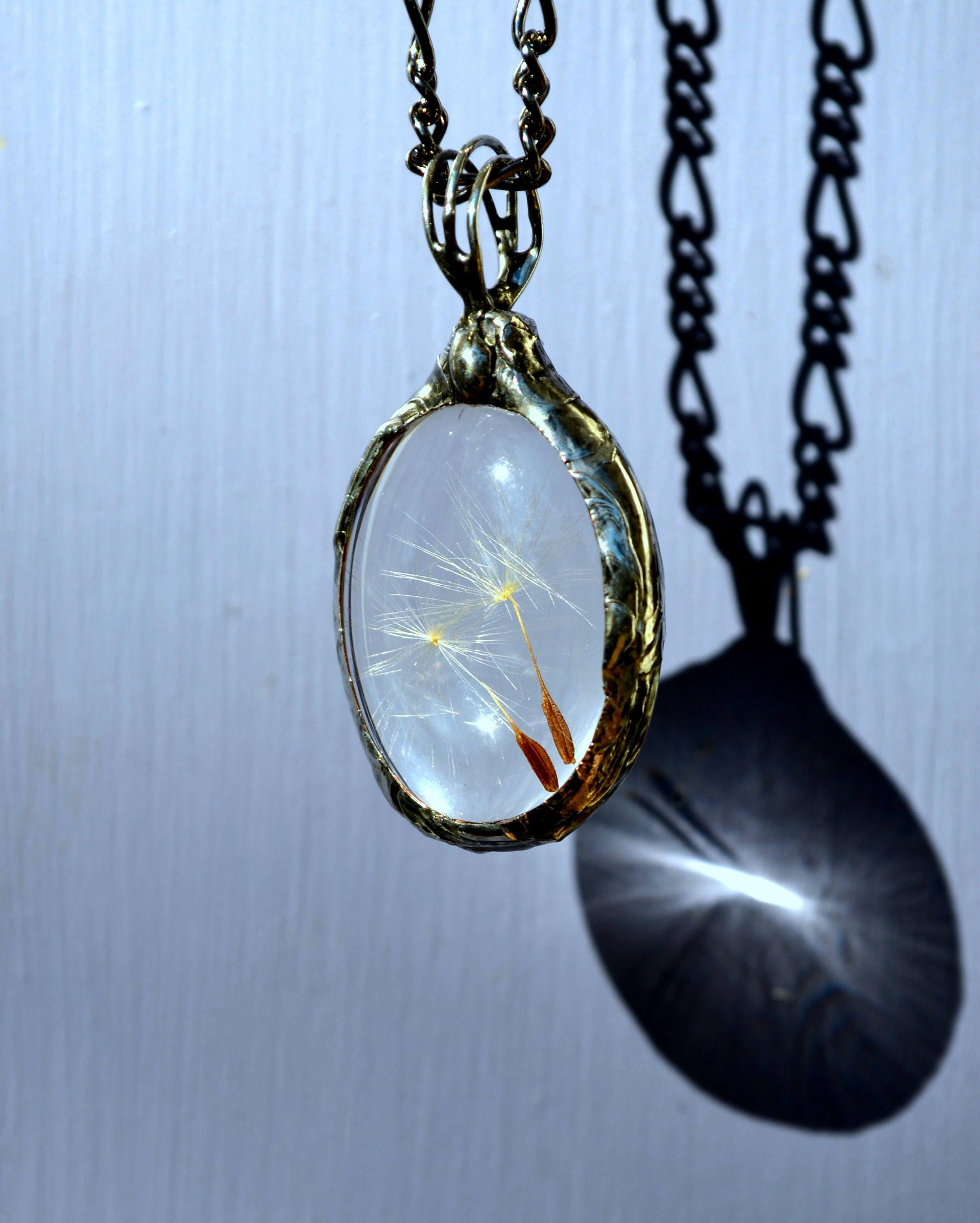 Dandelion Seeds Pendant, Dandelion good Resin Necklace, Real Plants Jewelry, Delicate Jewelry, Easter Giift. Sphere 3.4 cm. Chain 80 cm.