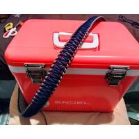 Fun & Games :: Sports & Outdoor :: Paracord Lunchbox Strap for