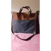 Greenhouse Tote front view with 24" strap Greenhouse Tote front view with 24" strap