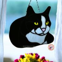 Tuxedo Cat Suncatcher in black Tuxedo Cat Suncatcher in black