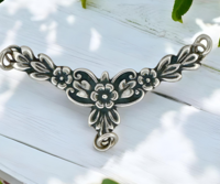 floral necklace link / compinent focal in silver floral necklace link / compinent focal in silver