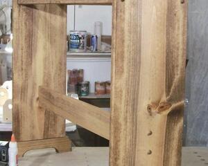 Early American free standing saddle stand