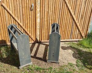 Gray free standing saddle stand with tray