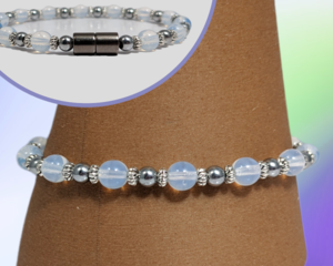 Bendi's Magnetic Bracelet with opallite and hematite