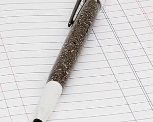 ​The Icon Pen is slim, striking and comfortable with a writing experience you know and love and designed to accept Bic® Refills. The body of this one of a kind pen is made Corian, a material that is commonly use for counter tops. A pen that will become one of your favorites.