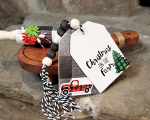 Rolling pin and Christmas on the Farm tag garland
