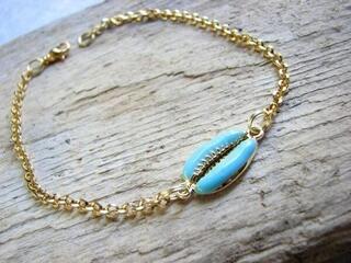 blue-cowrie-anklet