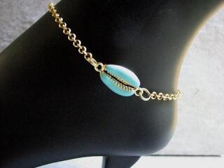 blue-and-gold-cowrie -anklet