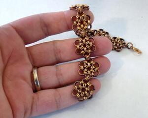 Handmade Japanese Lace chainmaille bracelet by RainbowMaille in the USA