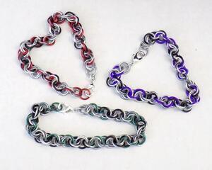 Mobius knots rope chain pattern chainmaille bracelets in anodized aluminum, handmade in the USA by RainbowMaille