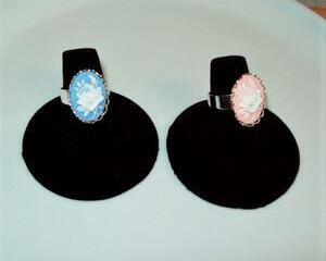 Victorian Rose Cameo Adjustable Ring, Lace Edge Bezel