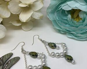 Handmade Pearl and Green Metallic Dangle with Green Center Drop Earrings