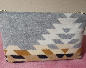 Pivot Pouch front view