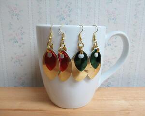 Christmas Scalemaille Earrings, Red and Gold or Green and Gold