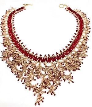 Red Rose Gold Fringe Beadweaving Necklace